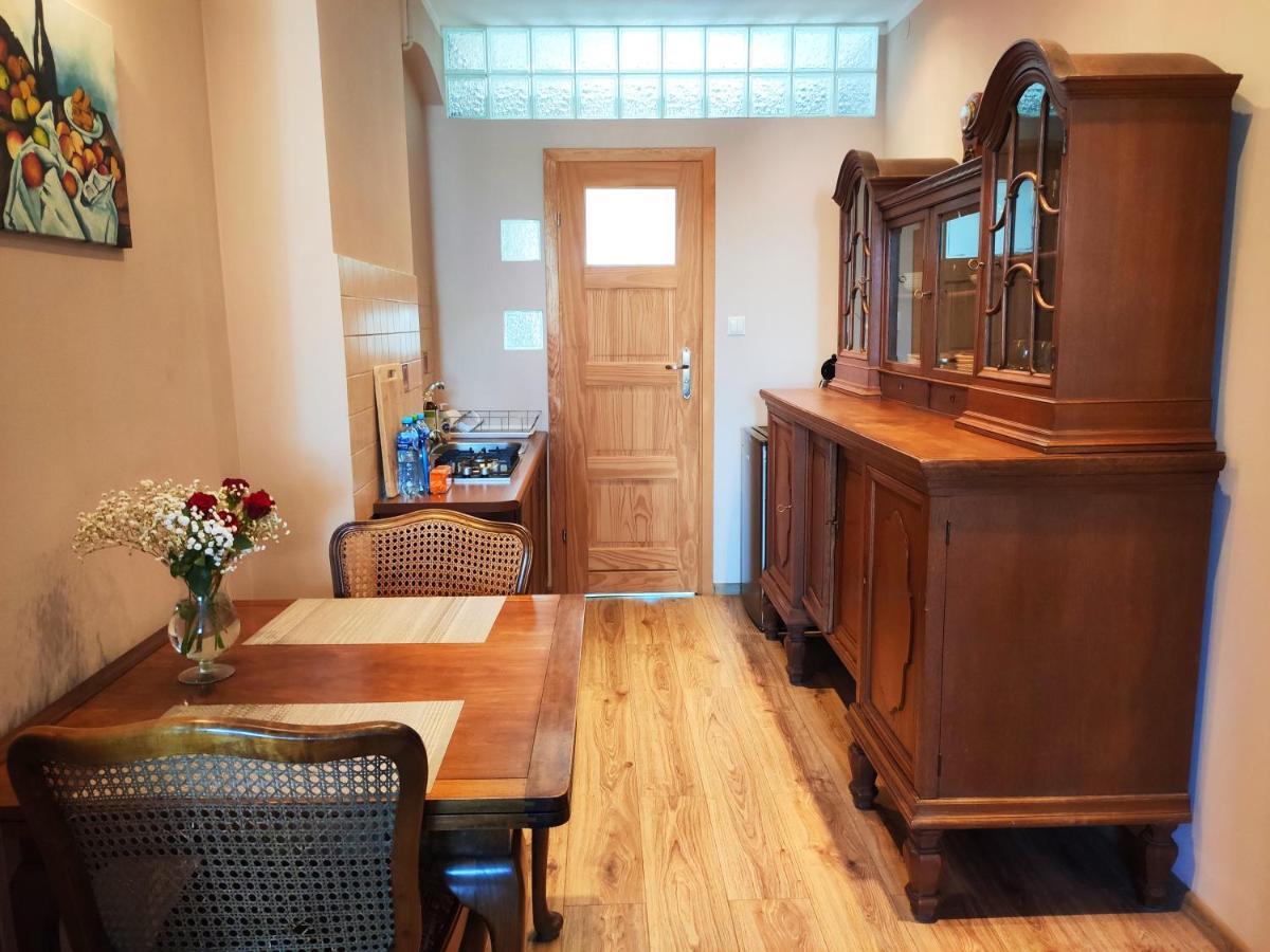 Centrum Apartament Sedziego Свідниця Екстер'єр фото