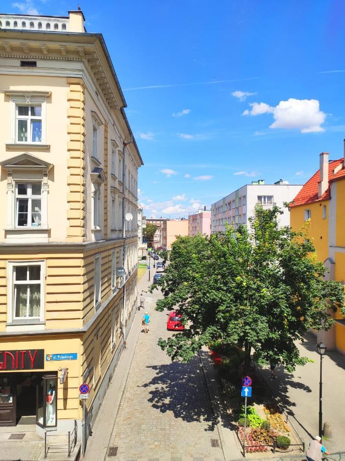 Centrum Apartament Sedziego Свідниця Екстер'єр фото